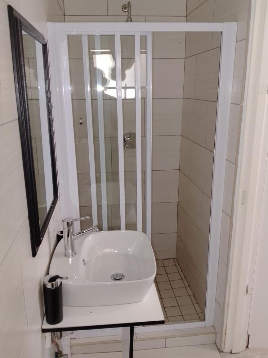 South Serene Guest House Midrand Extérieur photo